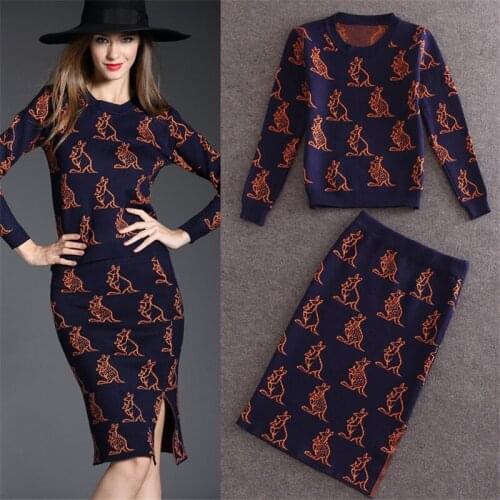 Woman knitted Suit Popular Knee Length Split Tail SKirt Suits Kangaroo Print Knitted Wool Sweater Pencil Skirt Sets