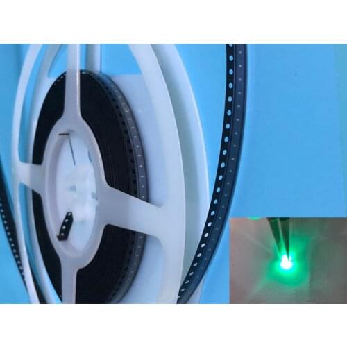 3000 pcs SMD SMT 0402 Green Ultra Bright LED lamp light