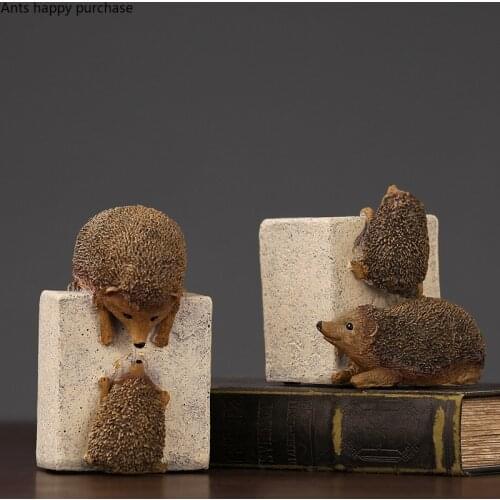 Resin Animal Ornaments Hedgehog Statuette Sculpture Home Decoration Accessories Living Room Desktop Furnishings Crafts Figurines