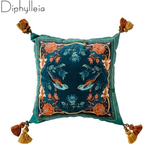 Diphylleia Cushion Cover Early Spring Retro European Style Magpie Birds Floral Vivid Design Elegant Pillow Case Luxury Coussins