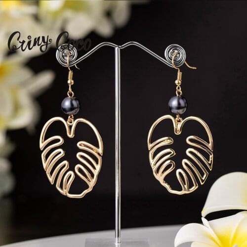 Hawaiian Fashion Pearl Earrings Gold Trendy Jewelry Earings Flower Round Dangle Drop Wholesale Jewelry for Women Gifts