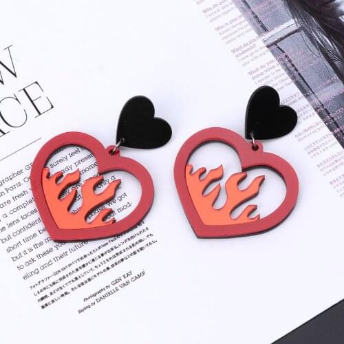 Y166 Acrylic Red Heart Fire Dangle Earrings Pendant Statement Women Fashion Jewelry