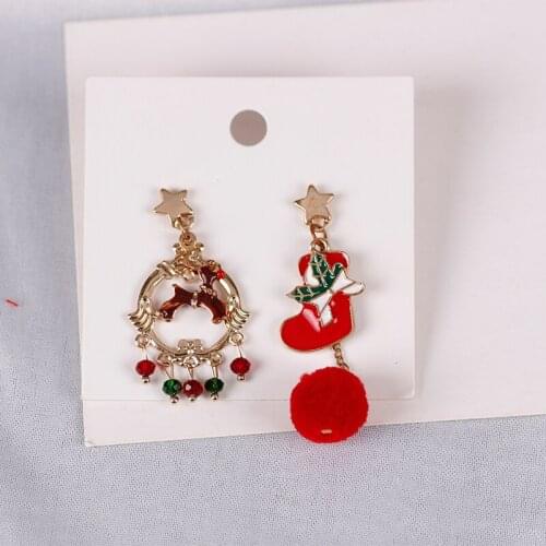 Creative Popular Christmas Ornaments Asymmetric Christmas Style Snow Tree Elk Wreath Metal Earring Pendant Fashion Jewelry Gift