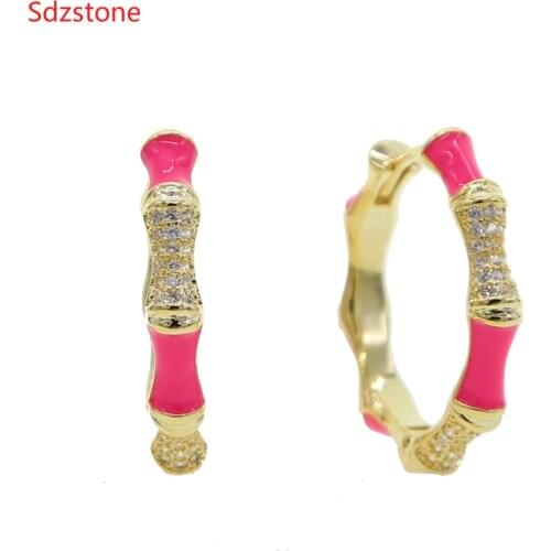 Gold Color With Pink White Enamel Bamboo Circle Hoop Earrings For Women Hip Hop Large Celebrity Basketball Wives Earrings Hoops