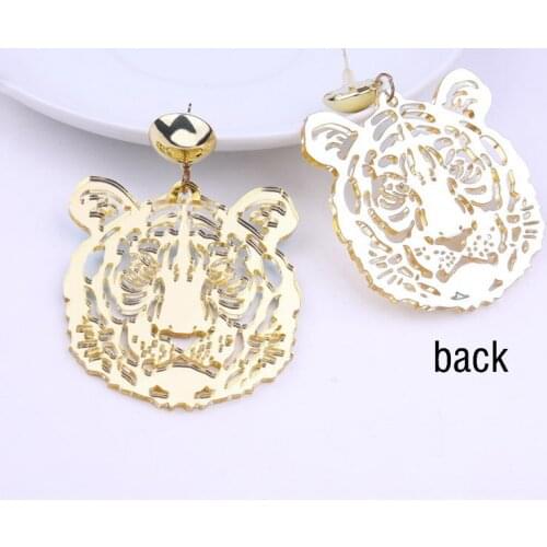 Gold Specular Hollow out Tiger Head Acrylic Earrings For Women Fashion Cool Drop Earrings 2020 New Female Stylish Jewelry