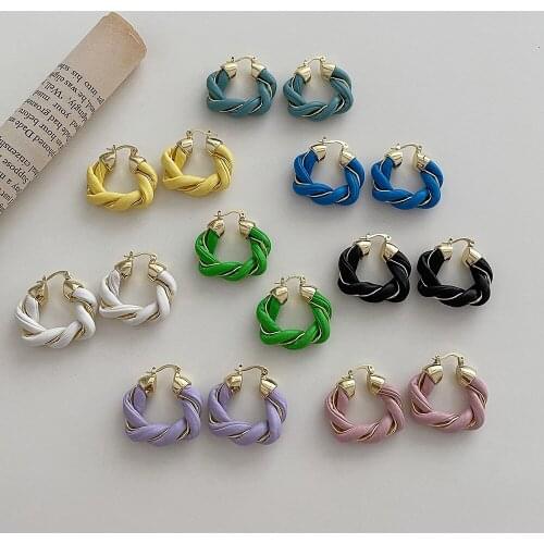 Retro simple leather metal winding circle earrings fashion exaggerated personality fashion web celebrity bracelet women 2021