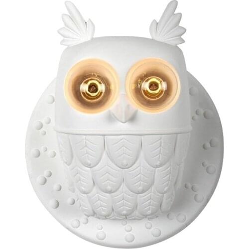European personality creative resin owl wall lamp bedroom bedside aisle decoration home living room porch wall lamp