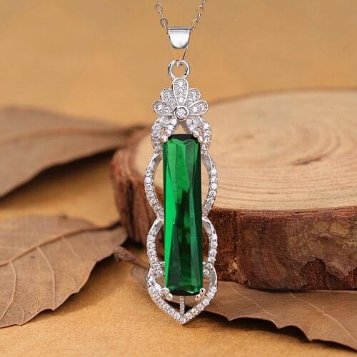 MENGYI 925925 Necklace Womens Retro Fine Pattern Inlaid Rectangular Green Zircon Pendant Necklace Party High Quality Jewelry