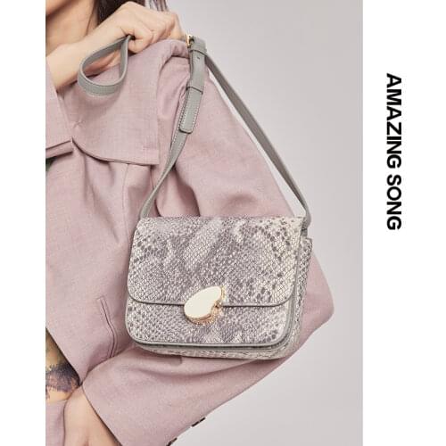 Amazing Song High-grade Grey Crossbody Bag Split Leather Turn Pea Lock High-end Niche with atmospheric texture