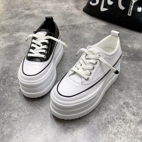 2021 spring and autumn casual style British style leather thick-soled inner increased breathable casual sports shoes comfortable