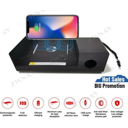 QI car Fast wireless charger For Toyota Innova 2017-2020 car Infrared Fast Wireless Charging Car Phone Holder for iphone Samsung