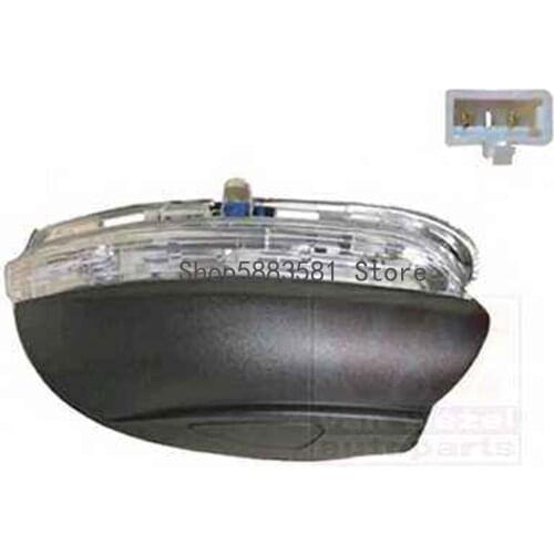 CAR Turn signal light Vol ksw age nSk oda Pas sat Gol f Halogen front fog lights, turn signal lights, side