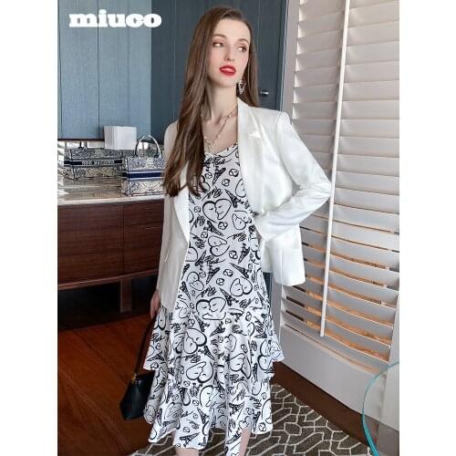 One button LAPEL SUIT+Two piece printed Ruffle Dress with sling 2021 High Quality Top Quality