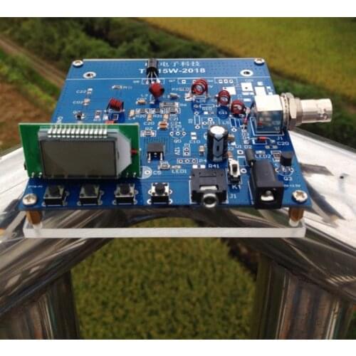 87-108MHZ LCD FM transmitter FM stereo transmitter DSP PLL 1500M transponder CD MP3 mobile computer audio transmitter