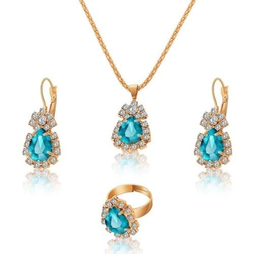 Hot Sale Ins Water Drop Zircon Necklace Earrings Ring Set High-End Bridal Wedding Jewelry Wholesale