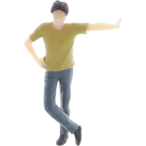 1/64 Scale Uniform Girl Japanese Boy Figures People Model, Scene Setters Figurine for DIY Scale Models Diorama Kid Toy