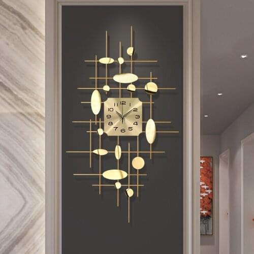 European Luxury Wrought Iron Golden Wall Clock Wall Sticker Home Livingroom Wall Mural Crafts Hotel Wall Hanging Decoration Art