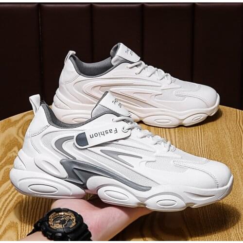 Fashion Men White Vulcanized Shoes Mens Chunky Platform Sneakers 2021 Mens Casual Shoes Mesh Designers Basket Tenis Masculino