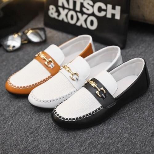 2021 Spring And Autumn Fashion Peas Mens Shoes Brand Leather Comfortable Moccasin Mens Shoes Lightweight Casual Driving Shoes