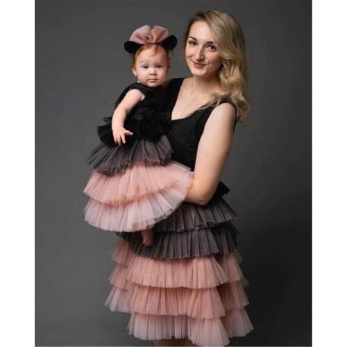 Sleeveless v neck mother daughter black pink birthday party dresses lovely mom and girls matching dresses photo props gowns