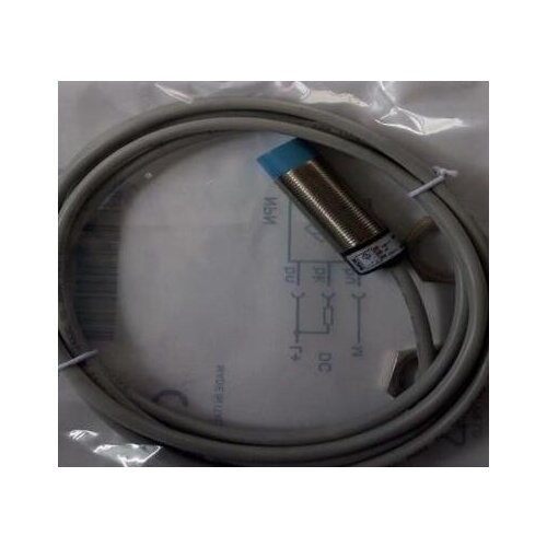 Free Shipping 2pcs/LOT new Switch IM18-05BPS-ZW1 flush three wire PNP normally open inductive sensor