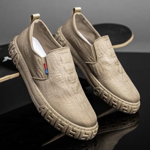 2021 Ice Silk Umbrella Cloth Mens Shoe Cover Foot Board Shoes Loafers Breathable Crocodile Pattern Shoes