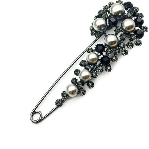 2021 Large Simple Rhinestones Women Brooches and Pins Vintage Gun Black Sweater Coat Shawl Buckle