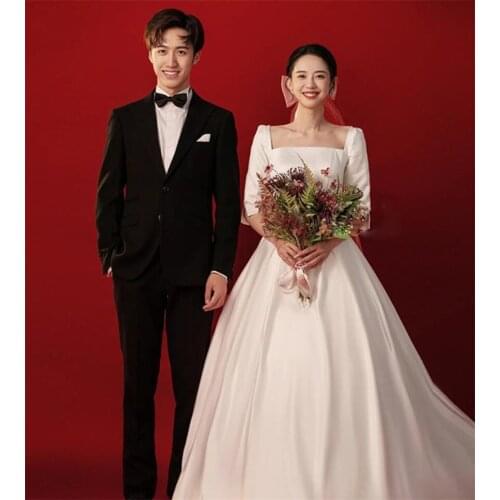 Elegant Satin Simple A-Line Square Neck Satin Vintage Half Sleeve Sweep Train Wedding Gown Wedding Dress Bride robe de mariée