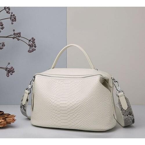 Leather bag 2021, new crocodile pattern, pillow bag, fashionable and versatile, slung handbag, luxury womens bag