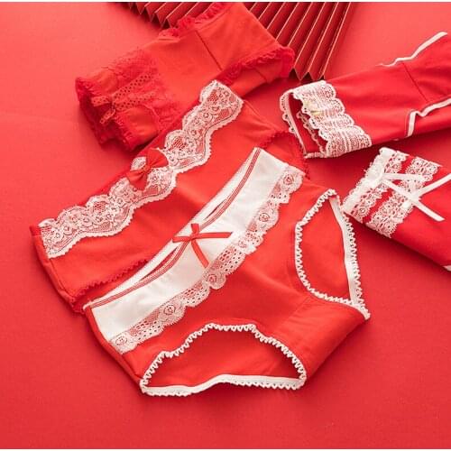 Womens Cotton Panties Red Lace Underpants Girl Cotton Briefs Mid Waist Seamless Female Underpants Girls Cute Comfort Briefs