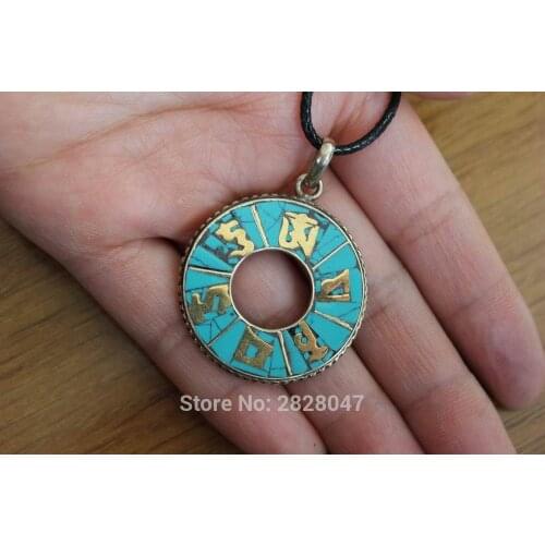 PN237 Handmade Nepal Circle 33mm Pendnant Ethnic Tibetan Six Mantras Om Mani Padme Hum Amulet Pendants