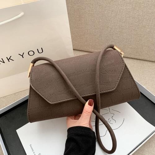 Womens Fashion Messenger Bag 2021 High Quality New Womens Single Shoulder Bag Girls French Stick Bag Banquet Bag Gift