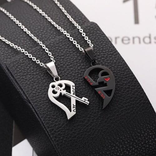 2 Piece Set Fashion Best Friend Couple Pendant Necklace Broken Heart Women Men Gift Friendship Jewelry Korea Key Locket Necklace