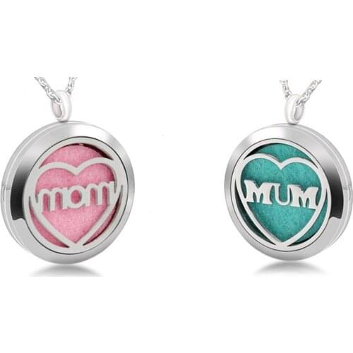 Charm 2 Styles Love MUM MOM 316L Stainless Steel Pendant Essential Oil Diffuser Necklace Perfume Locket For Gift Jewelry