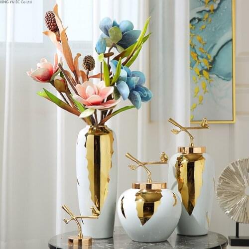 Creative Golden Vase Ceramic Handicraft Flower Pot Decoration Modern Living Room Desktop Flower Arrangement Home Decoration