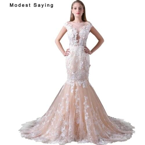 Romantic Ivory and Champagne Mermaid Flowers Lace Wedding Dresses 2017 Formal Bridal Gowns vestido de noiva Custom Made A020