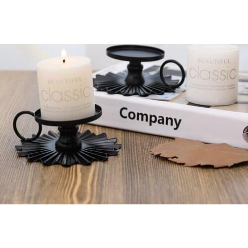 2PCs American Style Iron Black Candle Holders Pillar Metal Plate For Wedding Party Festival Portavelas Candlestick Home Decor
