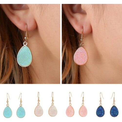 2021 Wholesale New Creative Earrings Simple Crystal Cluster Earrings Sweet Drop-shaped Earrings Factory Wholesale