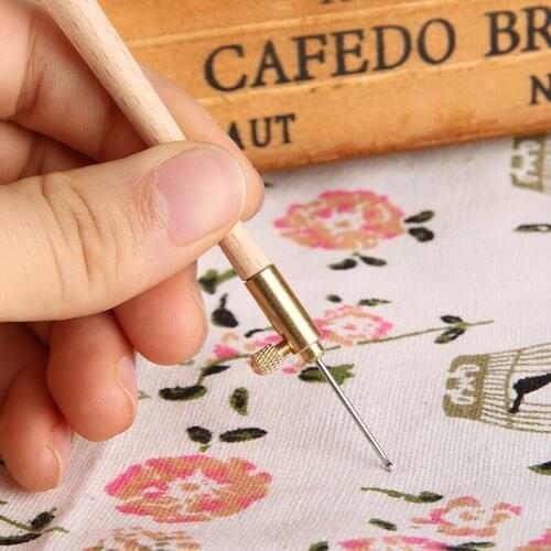 Wooden Handle Tambour Metal Crochet Hook with 3 Needles Embroidery Beading Crochet Set DIY Craft Sewing Tools