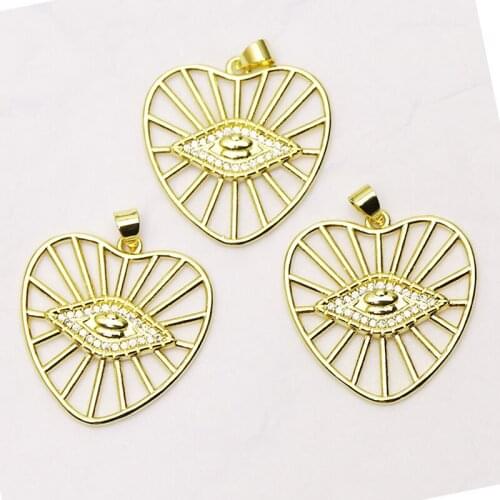 10 Pieces Fashion jewelry pendants Gold heart necklace pendants retro jewelry for women accessories pendants beads7388