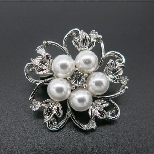 Fashion Freshwater Flower Pearls Pin Round flowers Shaped silver Gold Jewelry Brooches for Women Elegant Scarf Accessories