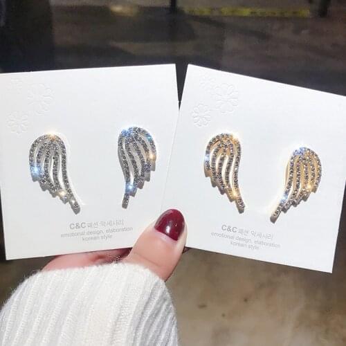 New Fashion Korean Earrings For Women Lady Angel Wings Exquisite Elegant Crystal Earrings Girls Ear Studs 2021 Trend Jewelry Gif