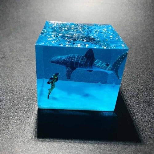 New resin drop glue handicraft night lamp ornament ocean model car decoration gift