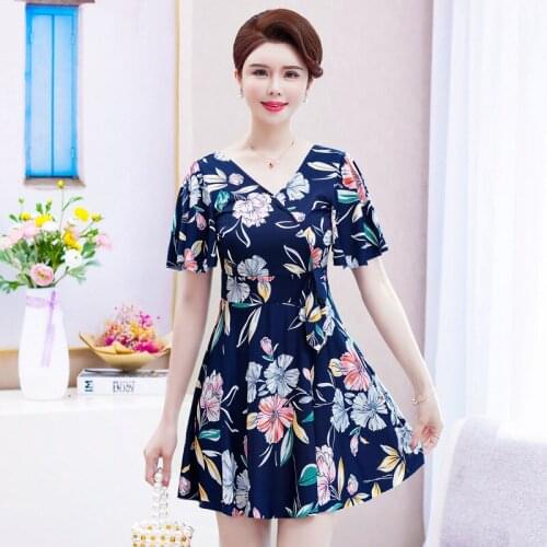One-piece swimsuit ladies conservative cover belly fat mother wear middle-aged and elderly loose hot spring plus size swimsuit