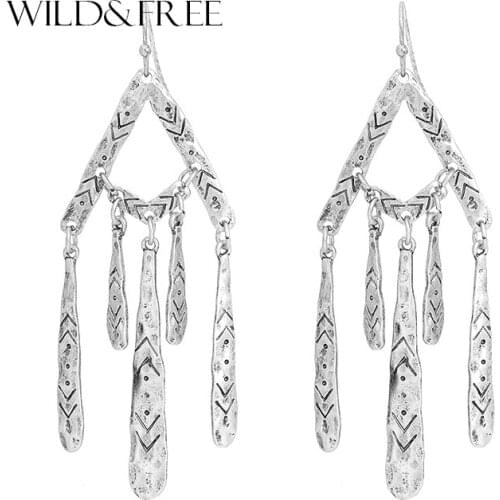Wild&Free European Vintage Alloy Statement Chandlier Earrings For Women Fashion Jewelry Unique Court Dangle Drop Long Earrings