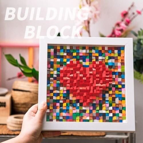 Wonderlife A woman gave her boyfriend a DIY handmade heart for the New Year