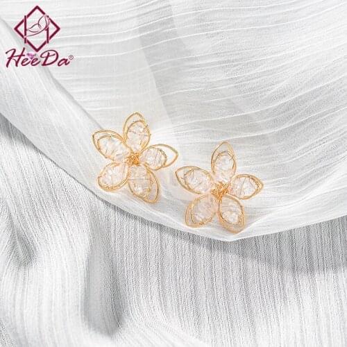 Womens Korean Sweet Flower Crystal Stud Earrings 2021 Summer New Graceful Gold 925 Silver Needle Ear Decoration Fashion Jewelry