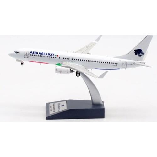 1:200 Scale Mexico Airways B737-800 Airlines Model with Base Alloy Aircraft For Collectible Souvenir Show Gift Toys