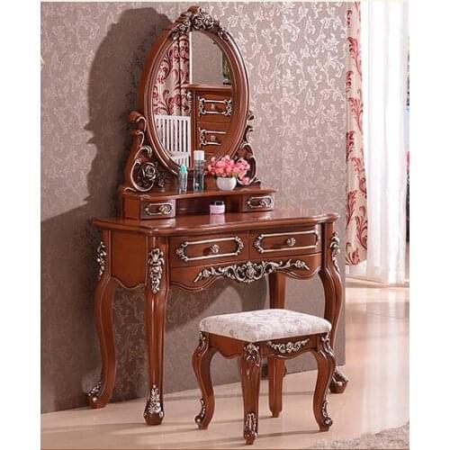 Dressing table. Solid wood bedroom dresser