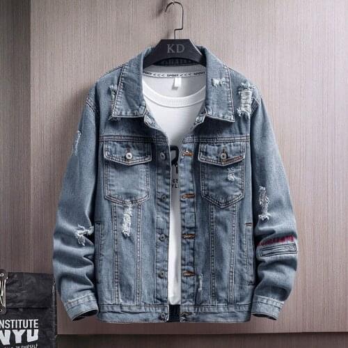 2021 New Fashion Men Ripped Denim Jacket Male Student Jacket Jeans with Embroidery on the Back